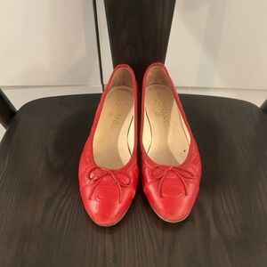 CHANEL Red Quilted Ballet Flats Size 38